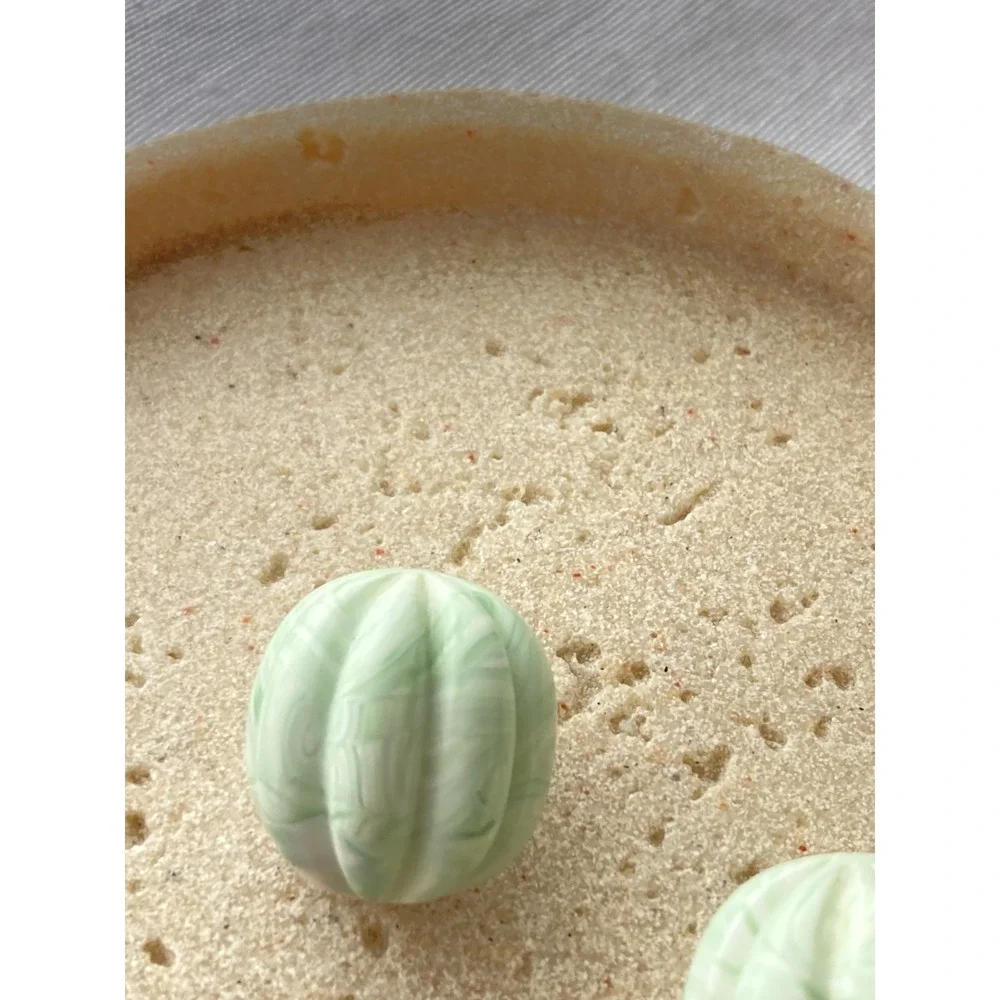 Vintage AVON Burst of Spring Earrings‎ Green & White Marbled Lucite Melon Dome
